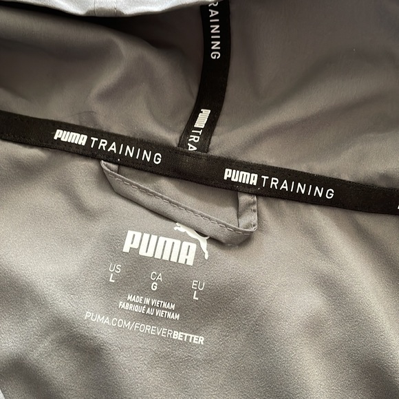 Womens Puma Track Jacket - NEW! - Picture 3 of 3